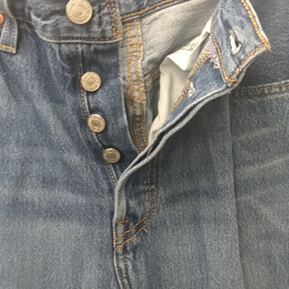 PREMIUM 501 LEVI'S STRAUSS & CO. Size W 28 L 32 Blue Button FLY - Picture 5 of 13